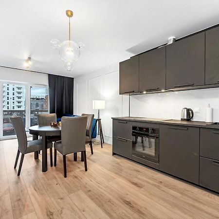Апартаменты Lumina Bright Apart Park Stefana Skrzywana Лодзь Экстерьер фото